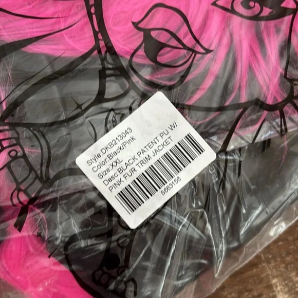 Dolls Kill x BRATZ Patent PU w/pink Fur Trim Lined Trench Coat NWT - Picture 9 of 11